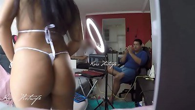 showcasing off to the computer technician and my hotwife hubby didn't even notice