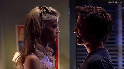 Amy smart - Explicit topless hookup episode  - Road journey (2000)