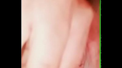 girl removing kegel from snatch