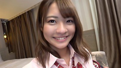 ãƒãƒ¡æ’®ã‚Šã€€å­¦åœ’ä¸€ã®æ­Œå§«ã€‚ãƒžã‚¸ã§å¯æ„›ã„ãŠã£ã¨ã‚Šç³»ç¾Žå¥³JKãŒãƒžã‚¤ã‚¯ã®ä»£ã‚ã‚Šã«ãƒãƒ³ã‚³ã‚’æ¡ã£ã¦ã€ãƒ™ãƒƒãƒ‰ã®ä¸Šã§å¤§çµ¶å”±ã®ç”˜ãã‚…ã‚“SEXã€‚https://bit.ly/35DzckA