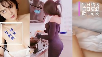 å…¬ä¼—å·ã€91å…¬ç¤¾ã€‘æŠ–éŸ³æŠ–å¥¶å·¨ä¹³ï¼šçœ‹è¿™ä¹³æ‘‡çš„å¹…åº¦ï¼Œåº”è¯¥æ˜¯æ²¡ç©¿å†…è¡£äº†