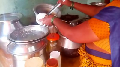 Desi bhabhi cooking homemade bang-out