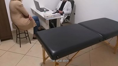 Real urologist performs an assfuck exam and cures her with his shaft in her anus.
