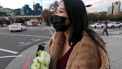 I took Nina out for Valentine's Day! (326n.h)