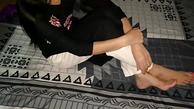 A big-assed aunty invited me over to her house. And then, she made me fuck her big culo all night. new hardcore videos