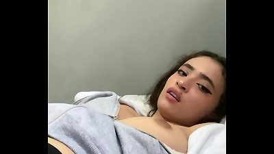 adorable teen lady masturbating - nessaacxx