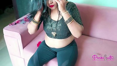 huge caboose Rich Desi Married damsel boss likes Servant's cock in Office.