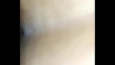 socando no cuzinho da coroa