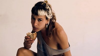 licking and plowing in a switch sides Cowgirl - Food fetish