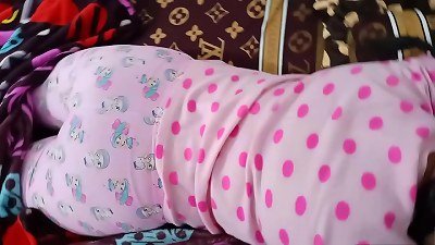 Incredible, I fill my stepdaughter's face with cum while she is resting: since she doesn't feel anything, I ravage her like never before and cram her face with my hot milk