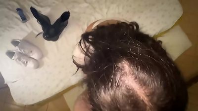 brunettes blow better than blondes?