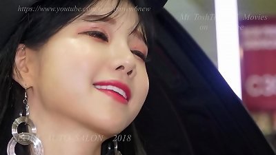 å…¬ä¼—å·ã€æ˜¯å°å–µå•¦ã€‘éŸ©å›½é¦–å°”è½¦å±•åæ¨¡è¿‘è·ç¦»æ‹æ‘„Såž‹èº«æ