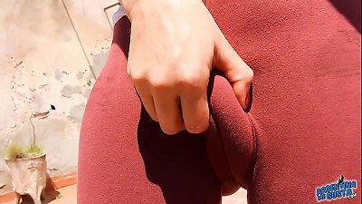 juicy Cameltoe teen in tight Lycras! impressive bootie in Leggins!