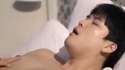 three chinese girls in high high-heeled slippers